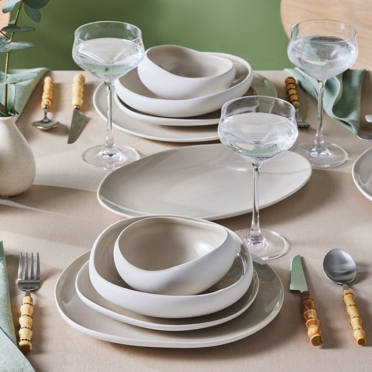 Streamline Cupid for 12 Person Dinnerware Set, 59 Piece- Cream